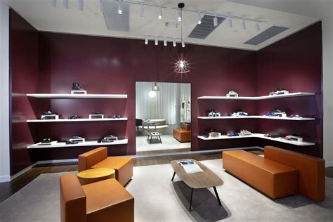 hermes shoe salon soho|Hermès Paris Shoe Salon Bows in SoHo, Offering Six Months of .